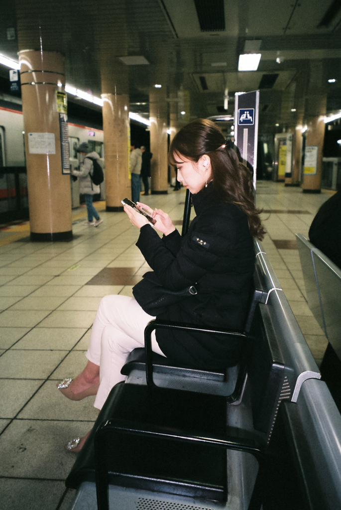 きれいなおねえさんは、すきですか。