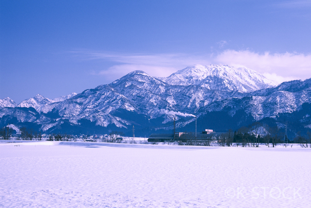 八海山晴天なれど風強し