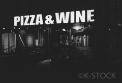 PIZZA & WINE