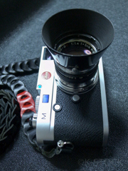 Leica / NIKKOR
