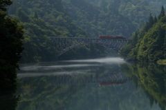 只見川