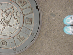 マンホール