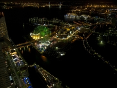 横浜みなとみらい21地区の夜景