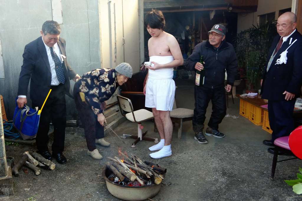 酒は飲まんな？