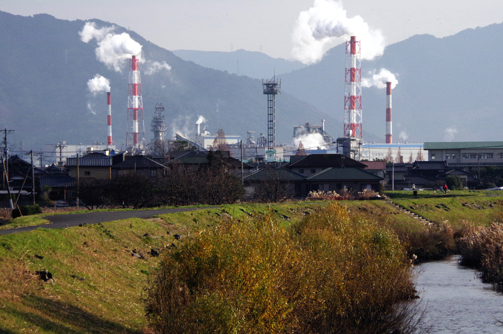 地元の製紙工場１３５ｍｍ