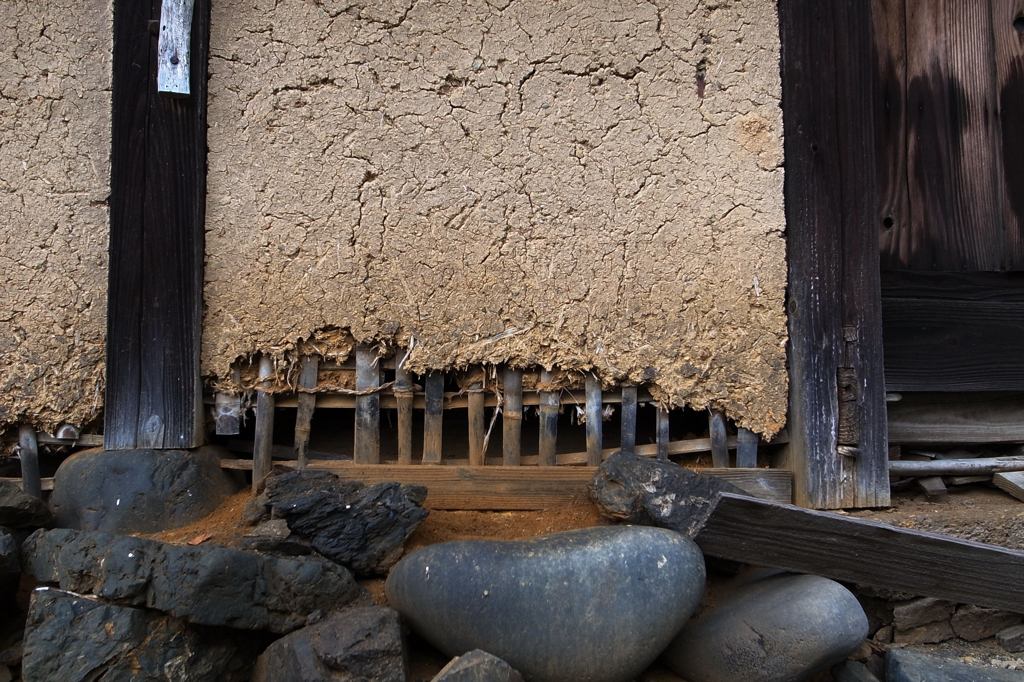 小屋の土壁