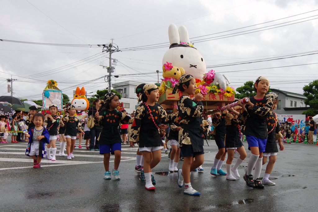 子ども神輿