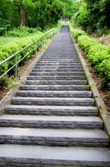 七百七十七段の登り始め