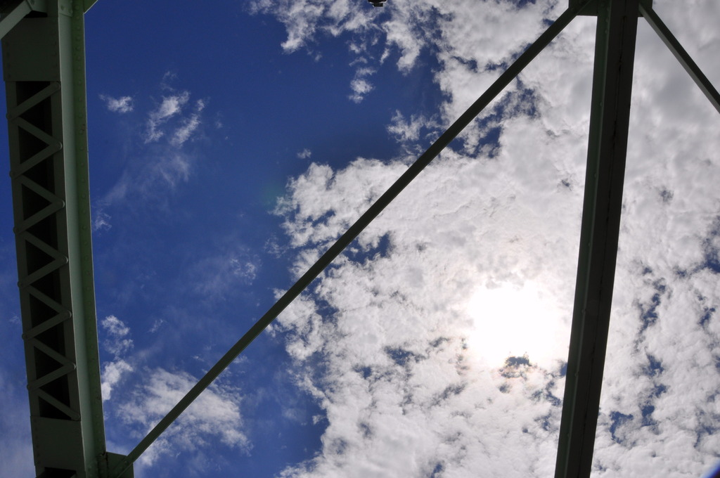 空・雲・橋