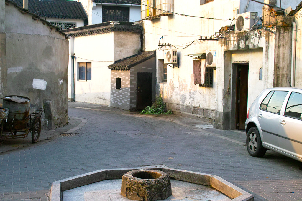 F8B3661D-6EAE-4370-9AD0-1683090A6316