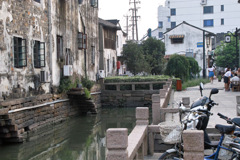 F9A6CCDD-ACA9-49F4-B592-4DB4C0652F38