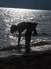SearchRight