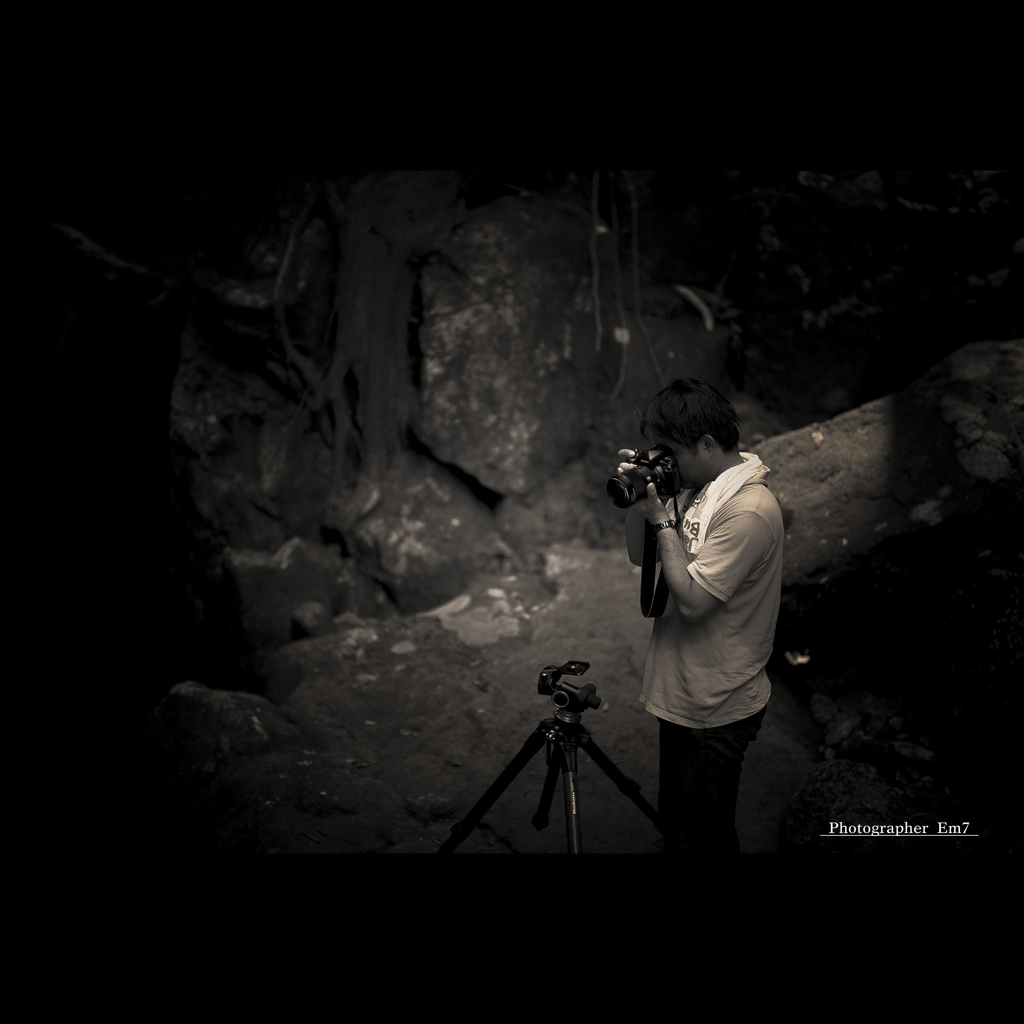 Photographer  -  Em7  -