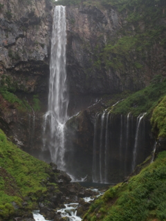 華厳の滝