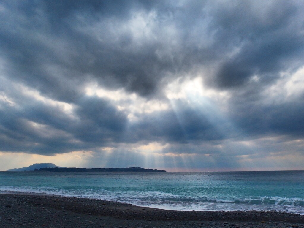 式根島への天使の訪れ
