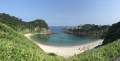 式根島 泊海岸