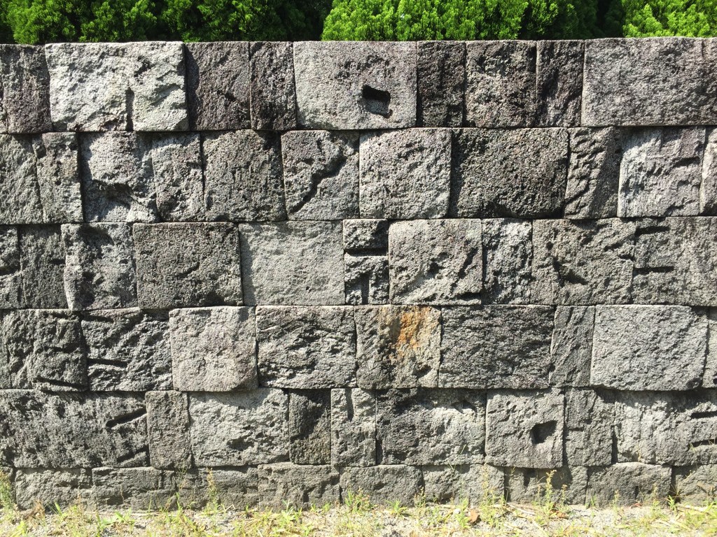 コーガ石
