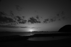 今日も日が暮れる