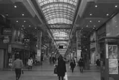 モノクロ浅目　５