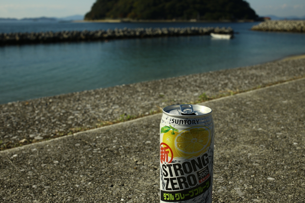 平日昼間から飲めるという幸せ（お金がある時限定）