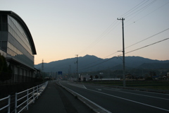 午前6時　ローソンに行く