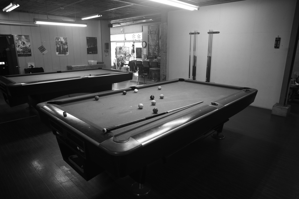 土曜のビリヤード