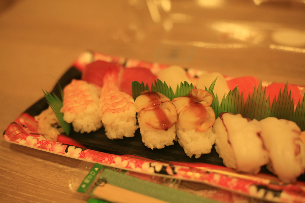 寿司くってメリークリトリス