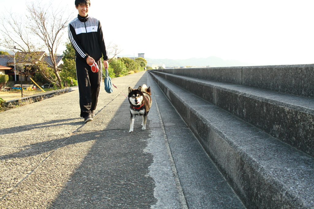 お兄さんとリョウ