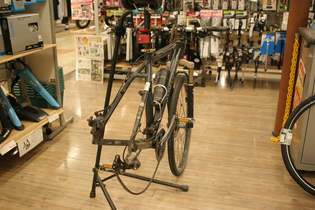 タイヤ交換してもらう