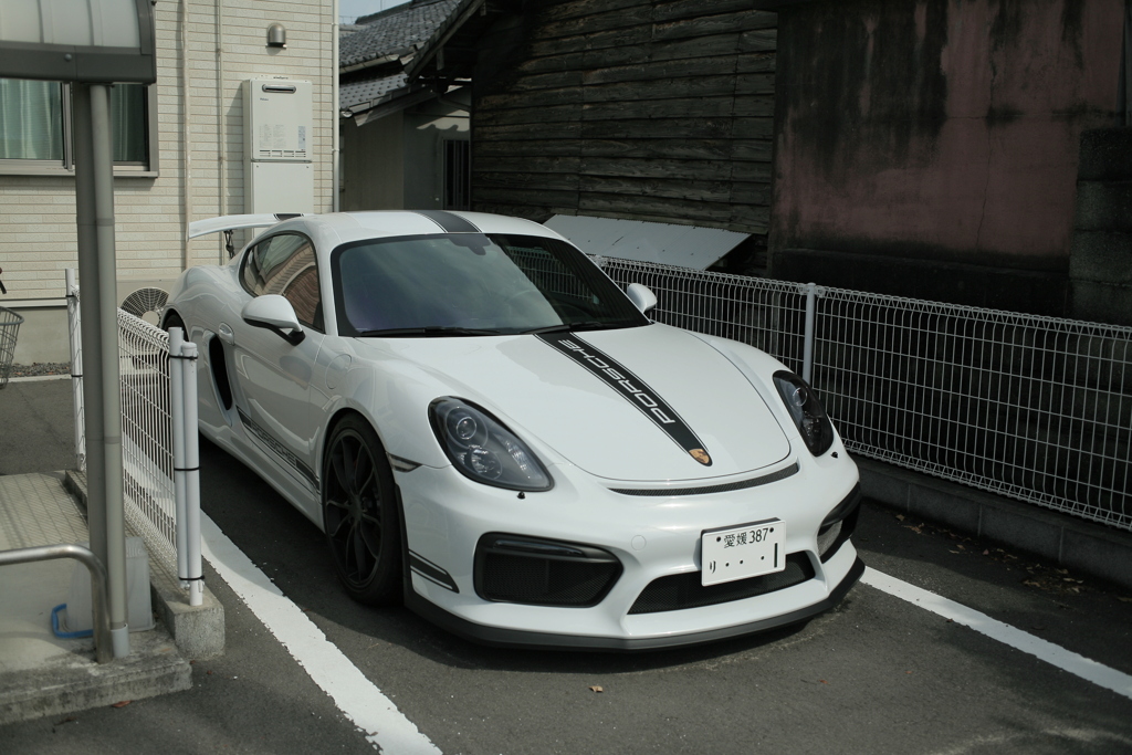 ポルチェかっこいい