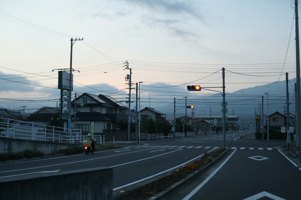 午前5時　涼風が吹いている