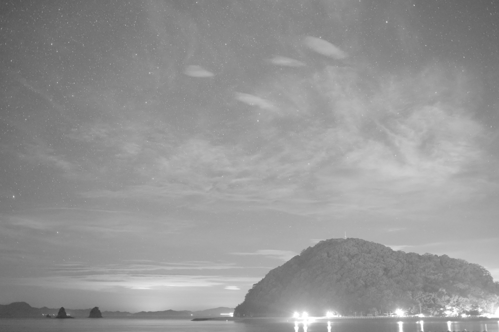 いい時代じゃないとささやきかける人たち