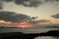 だるま夕日　望遠レンズを持ってない