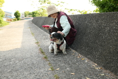 マックとお母さんが休憩中