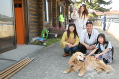 奥本さん御一行と私　まりんちゃん撮影