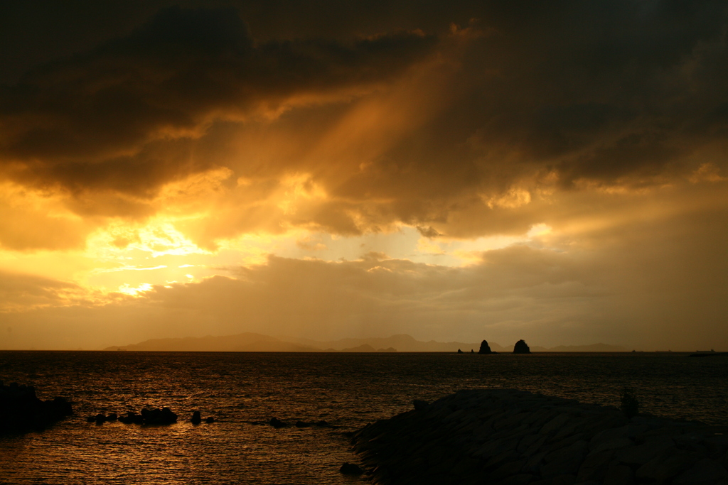 今日も日が暮れる