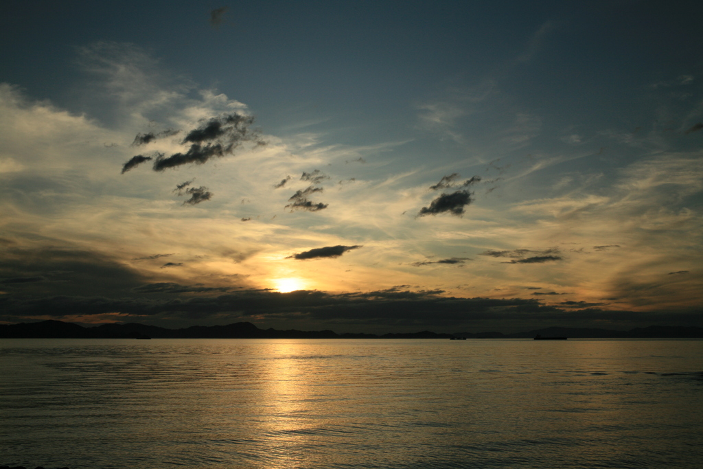 今日も日が暮れる