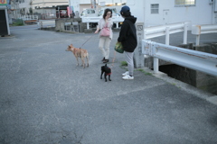 お母さんたちとチロルとマリリン