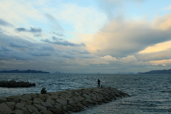 朝、松山は午後から晴れの予報