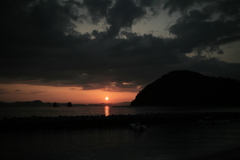 今日も日が暮れる