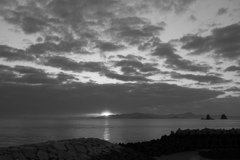 雨＠2018-03-05　昨日のモノクロ