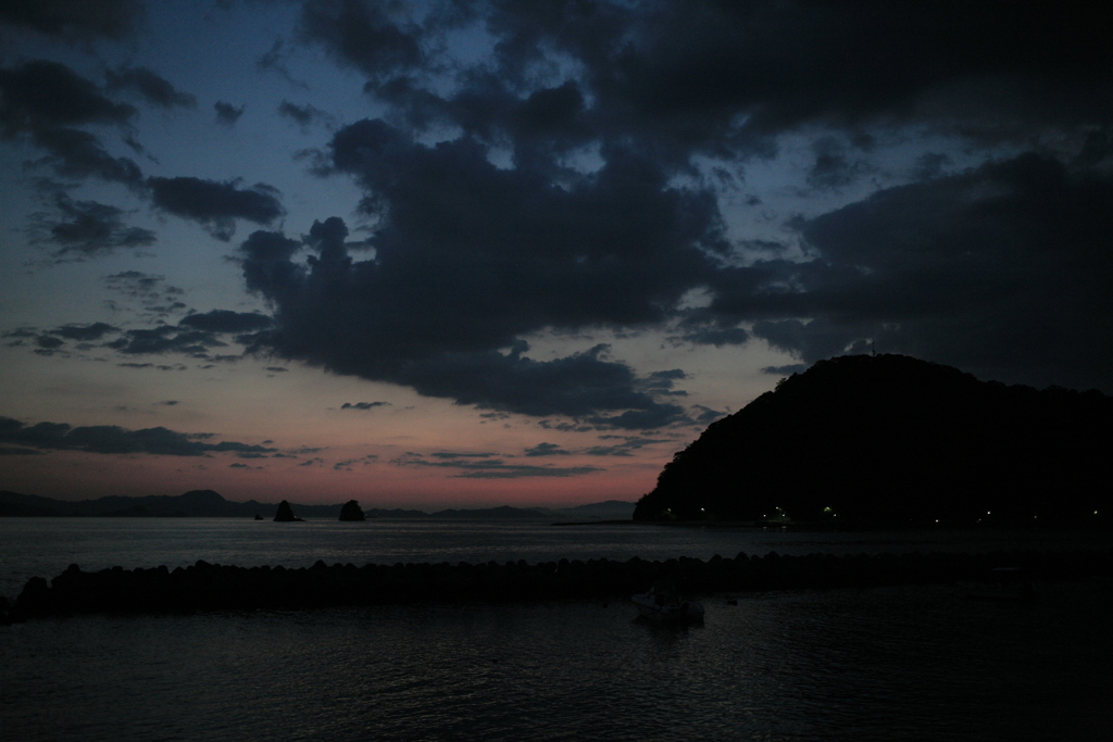 今日も日が暮れた