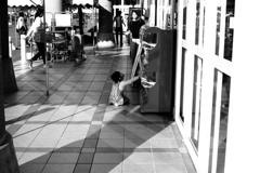 ガジャガジャ買って～～～～～～～～