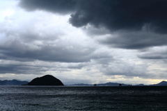 大浦方面からの鹿島