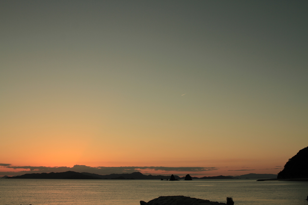 台風来てるけど明日は晴れそうだな