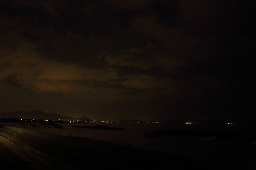 Eos6D,4ＫモニターでもISO12800までなら耐えられるな