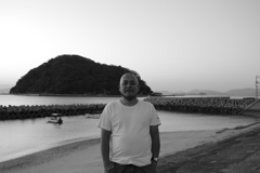 44歳独身おっさんの何も足さないひかないのセルフポートレイト