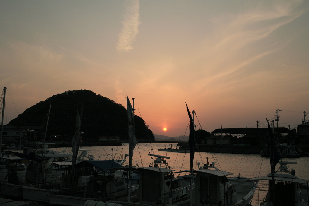 北条港夕暮れ