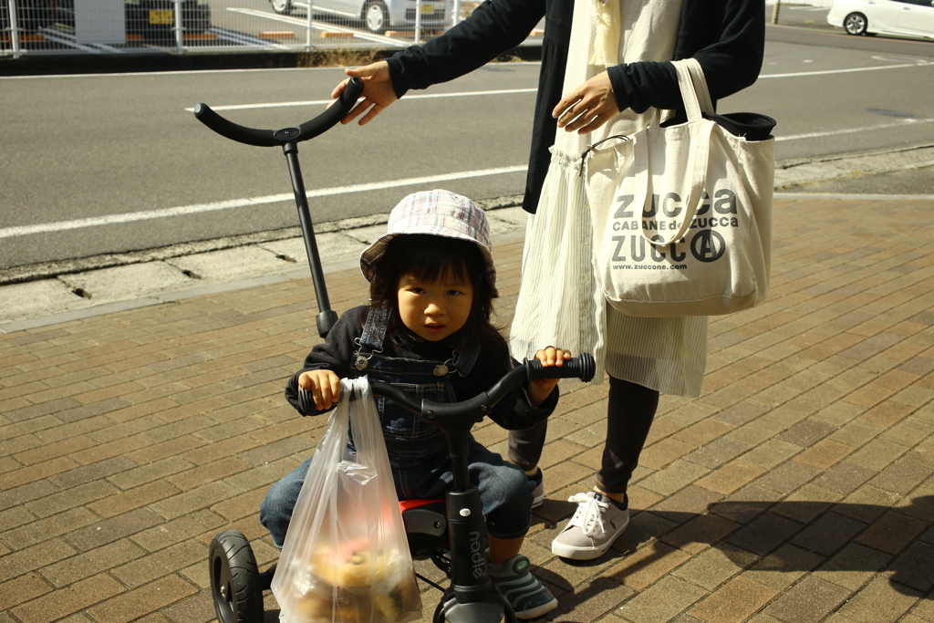 アンパンマンパンを買ってもらったお姉ちゃん