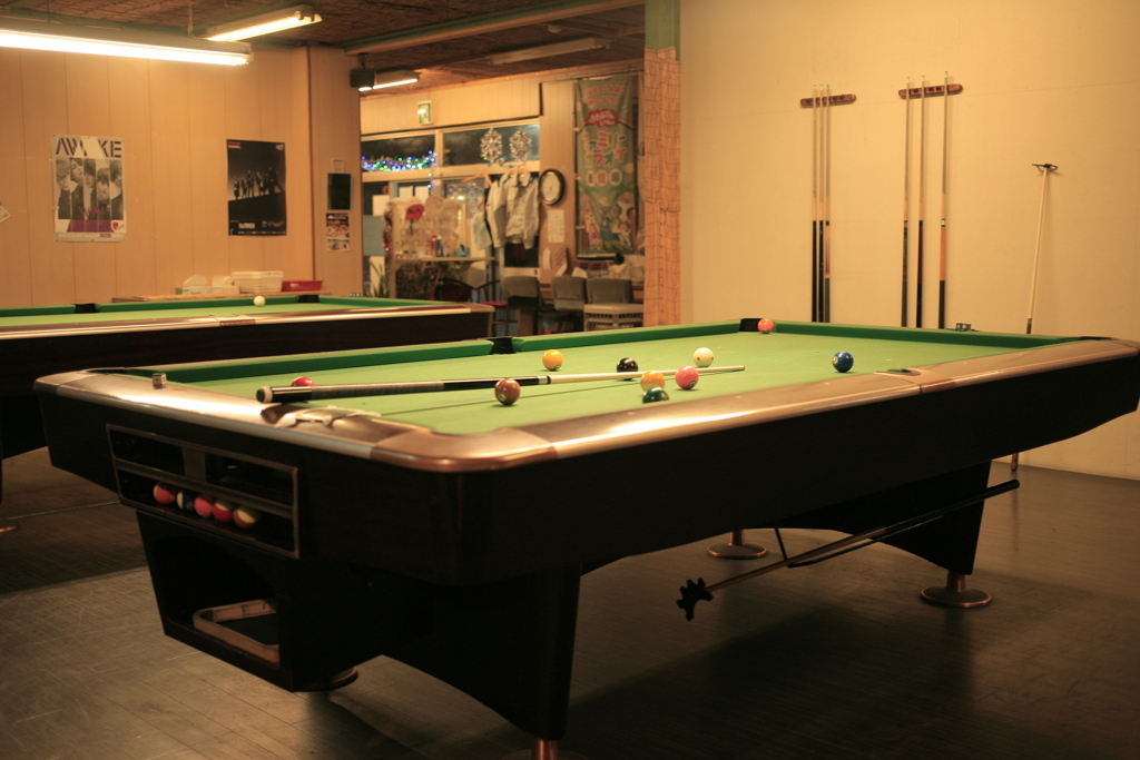 ニューリーゲッツのジョスキューで玉突き